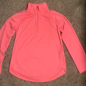 Girls Youth XL Pink Under Armour Heat-gear Pullover. Never Worn